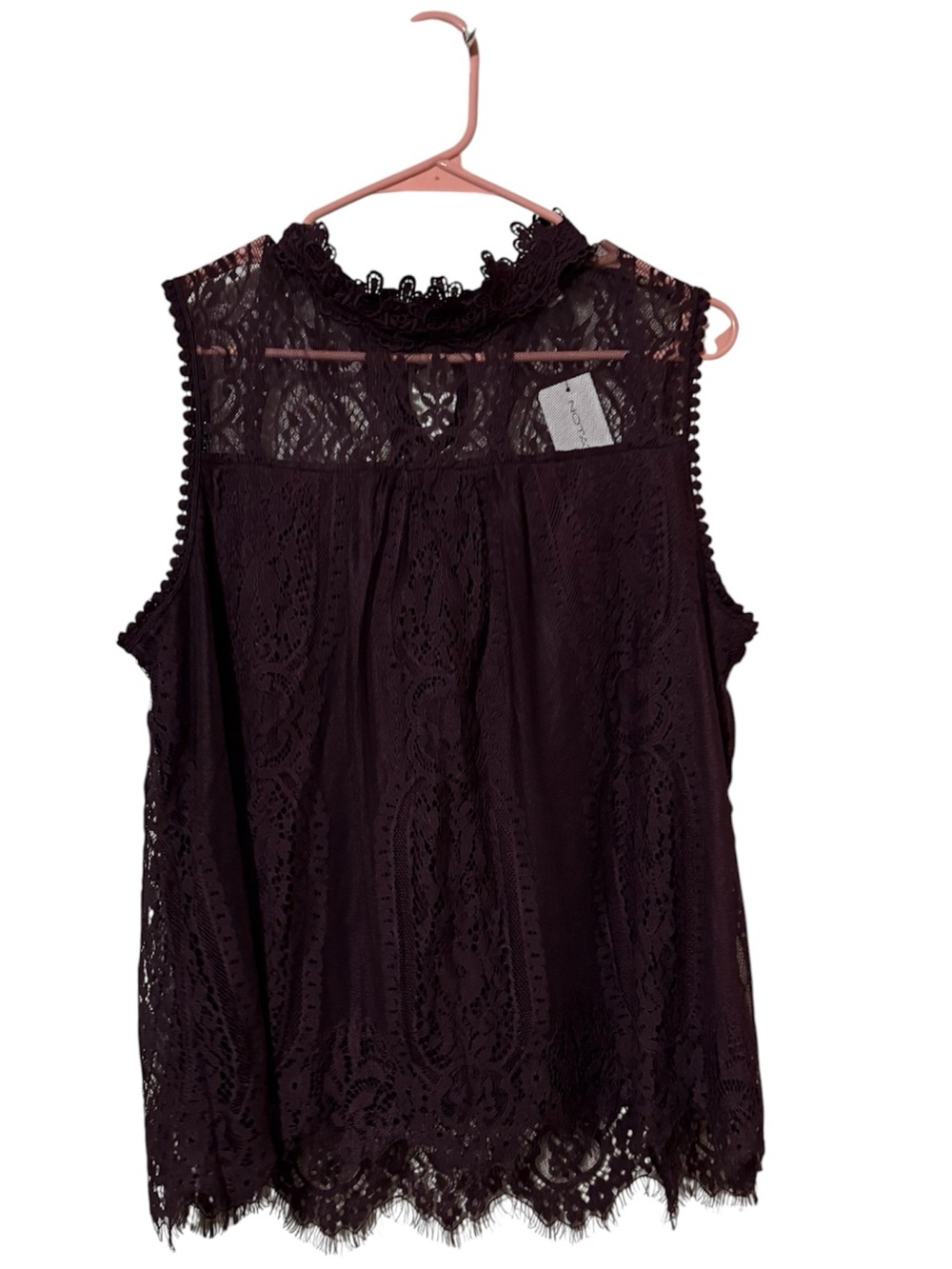 Notations Dark Plum Lace Mock-Neck Sleeveless Camisole